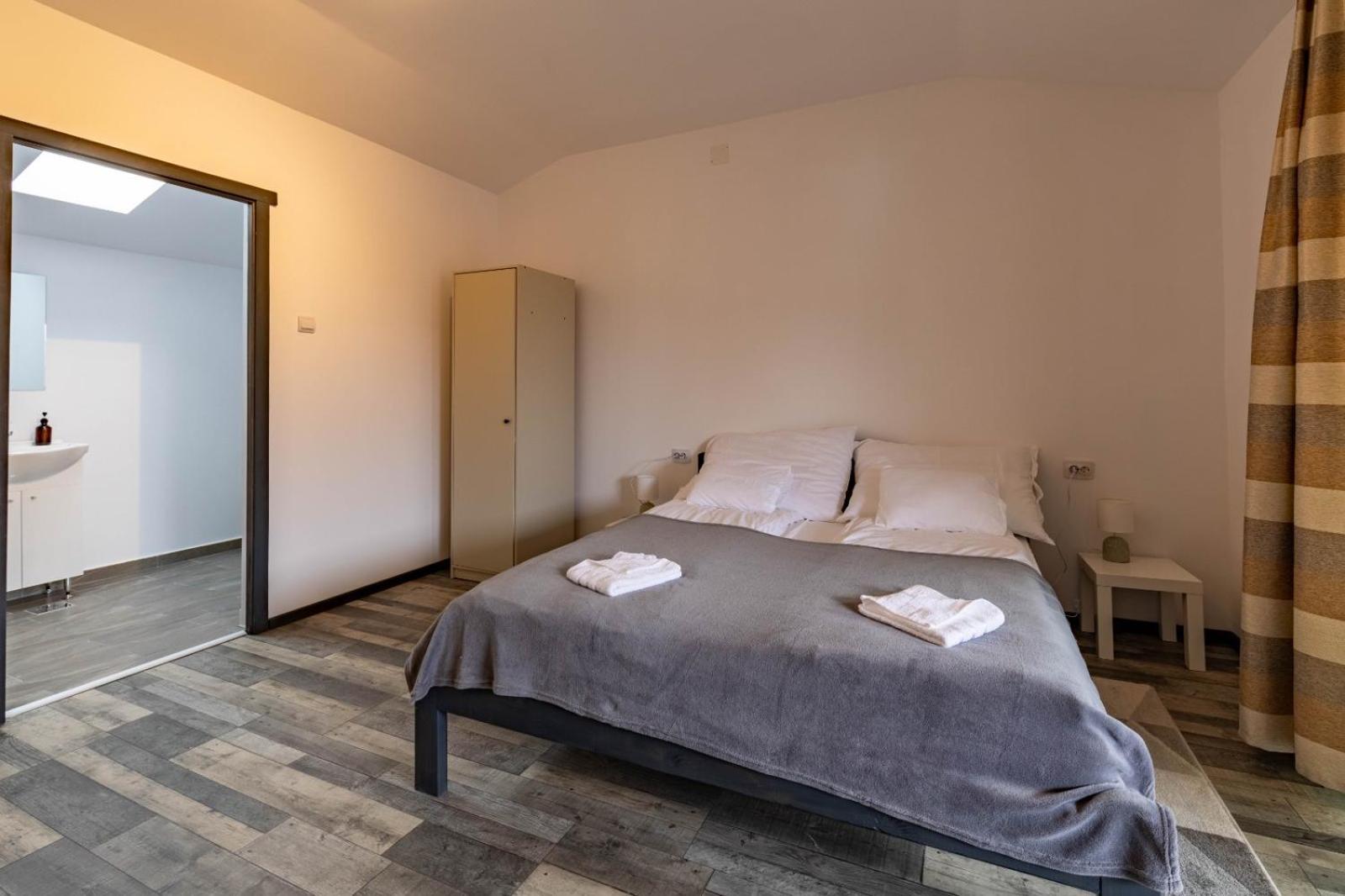 Hotel Happy Nest Luna de Sus  Exterior foto